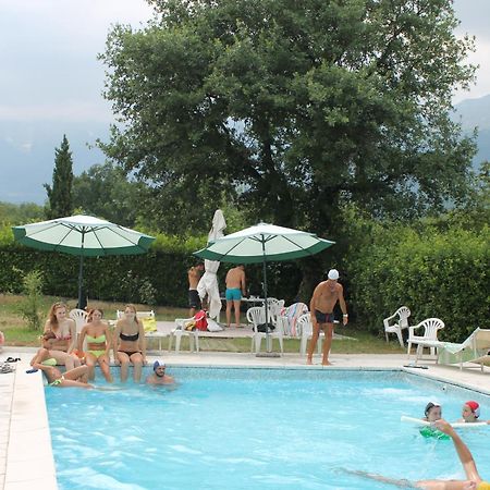 Residence La Piscina Isola del Gran Sasso d'Italia Bagian luar foto