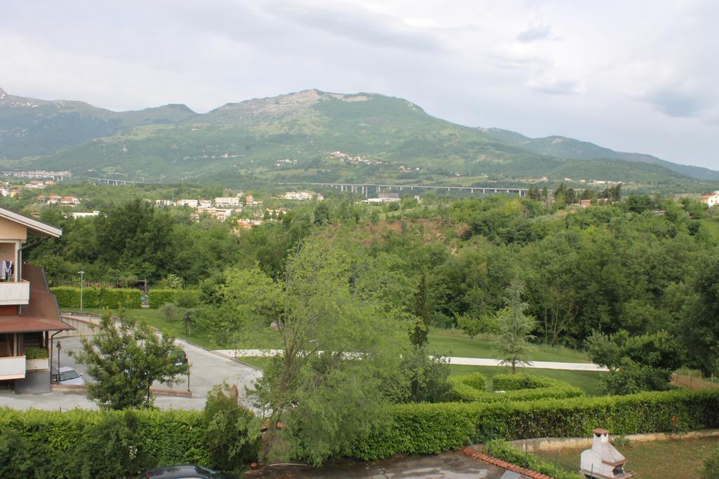 Residence La Piscina Isola del Gran Sasso d'Italia Bagian luar foto