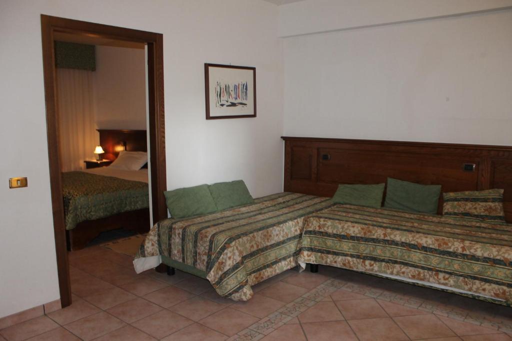 Residence La Piscina Isola del Gran Sasso d'Italia Ruang foto